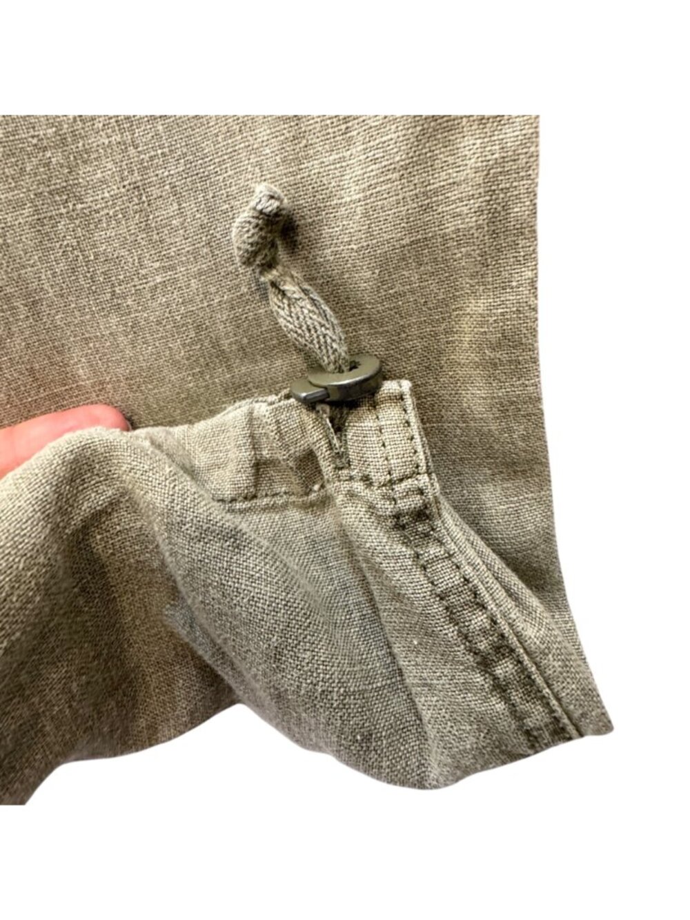Sanctuary Terrain Crop Linen Size 26 Cargo Pants "Fatigue" Color Toggle Ankle - Picture 10 of 12